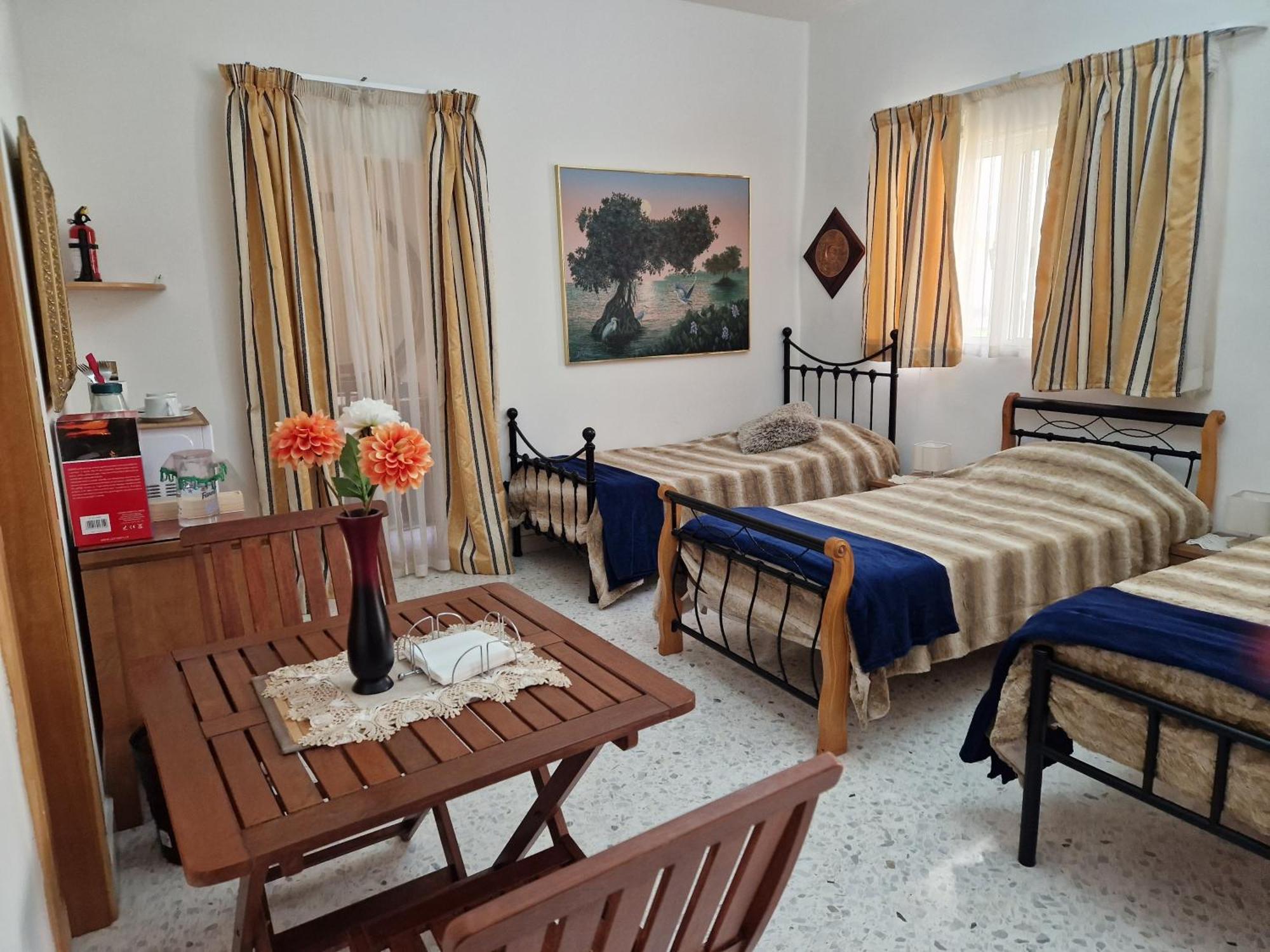 Saracini'S Homestay Attard Esterno foto