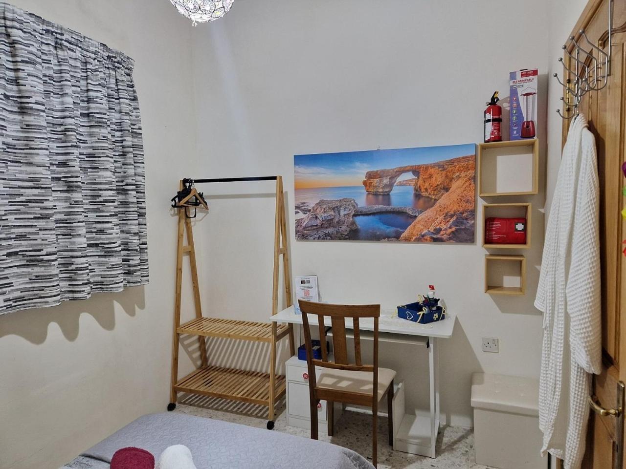 Saracini'S Homestay Attard Esterno foto