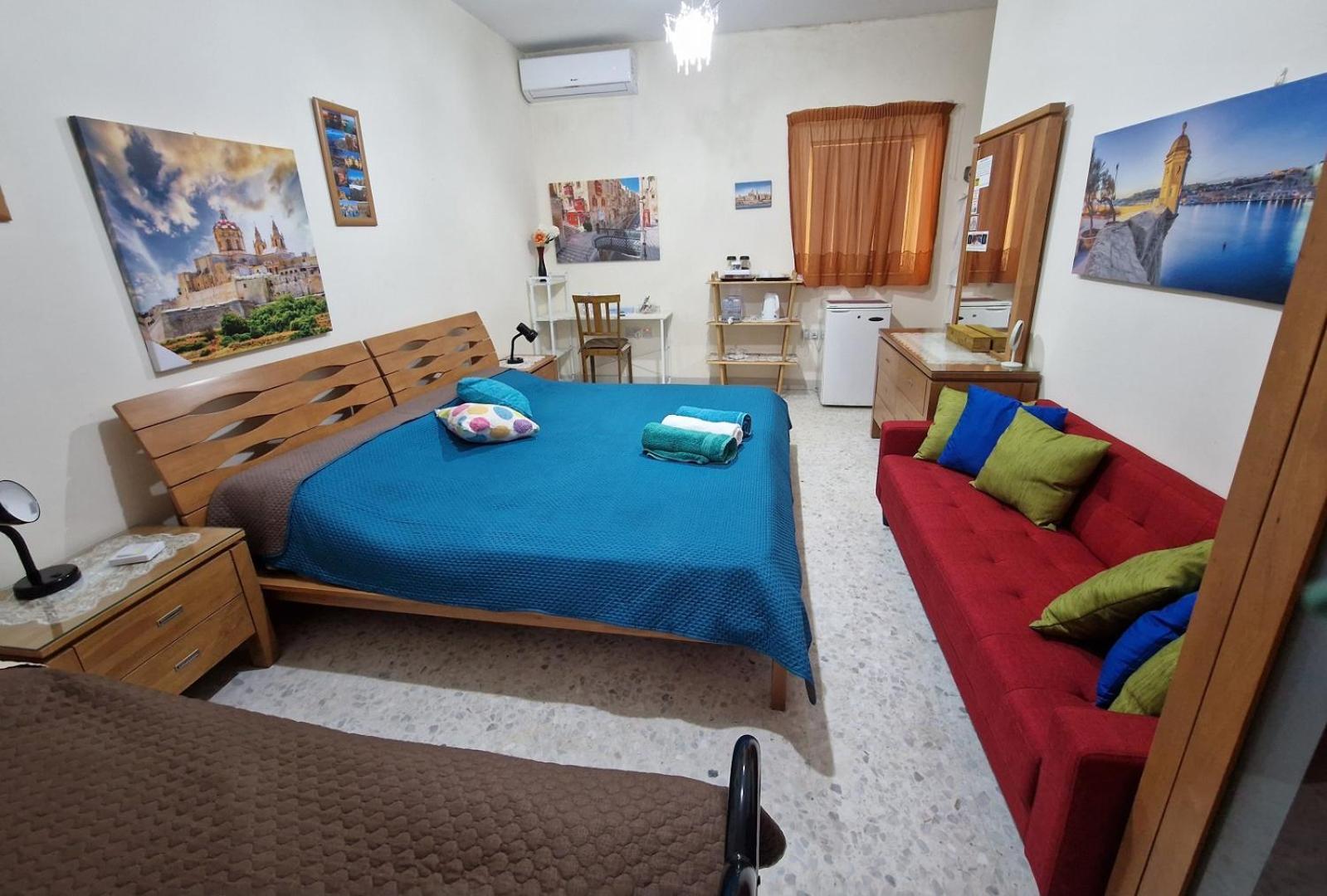 Saracini'S Homestay Attard Esterno foto