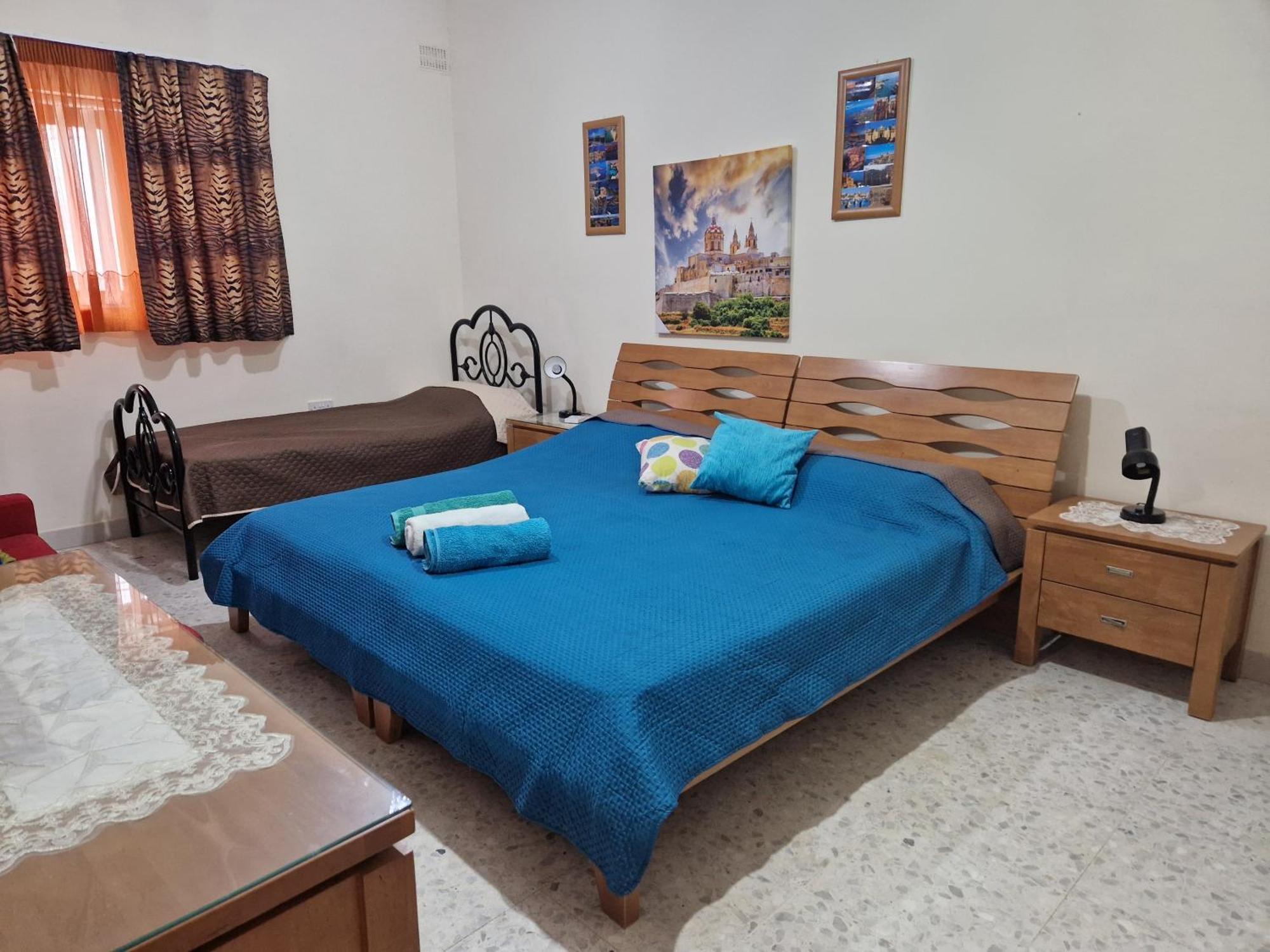Saracini'S Homestay Attard Esterno foto