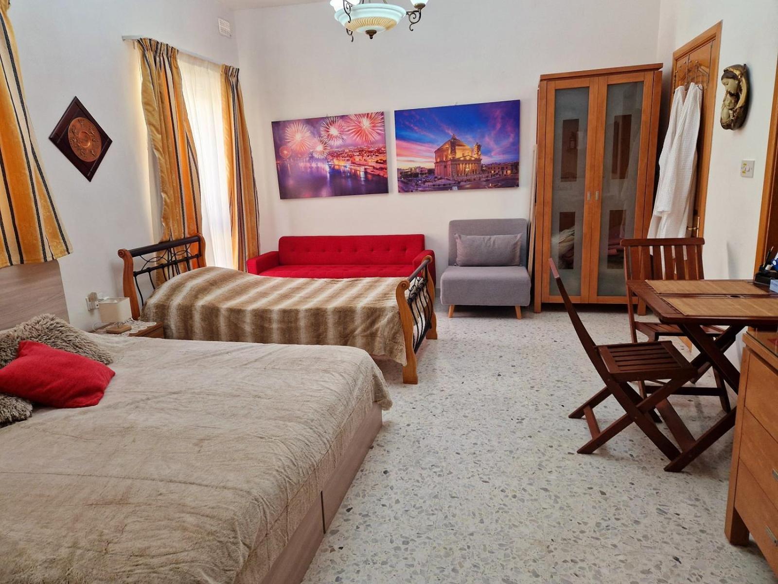 Saracini'S Homestay Attard Esterno foto