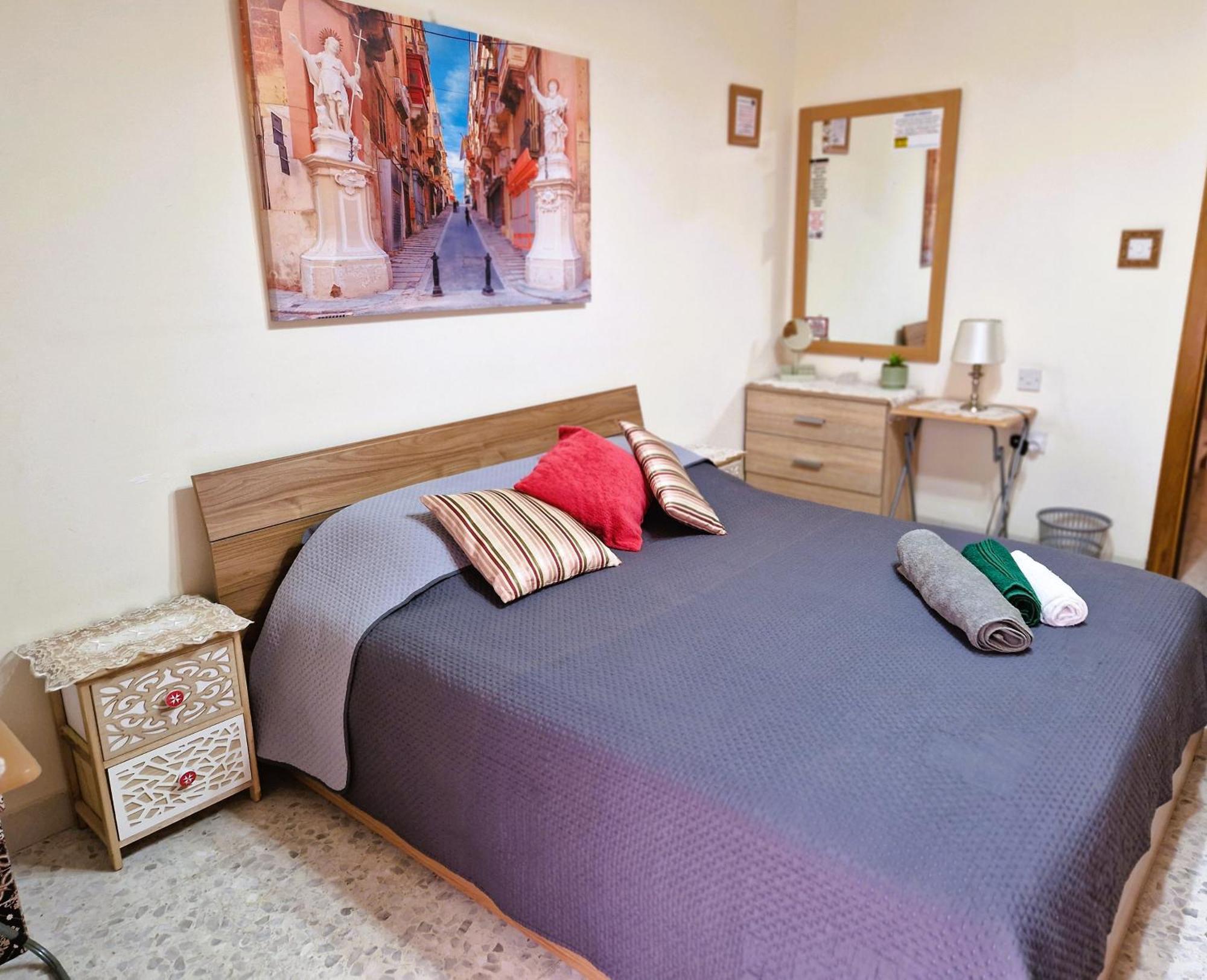 Saracini'S Homestay Attard Esterno foto