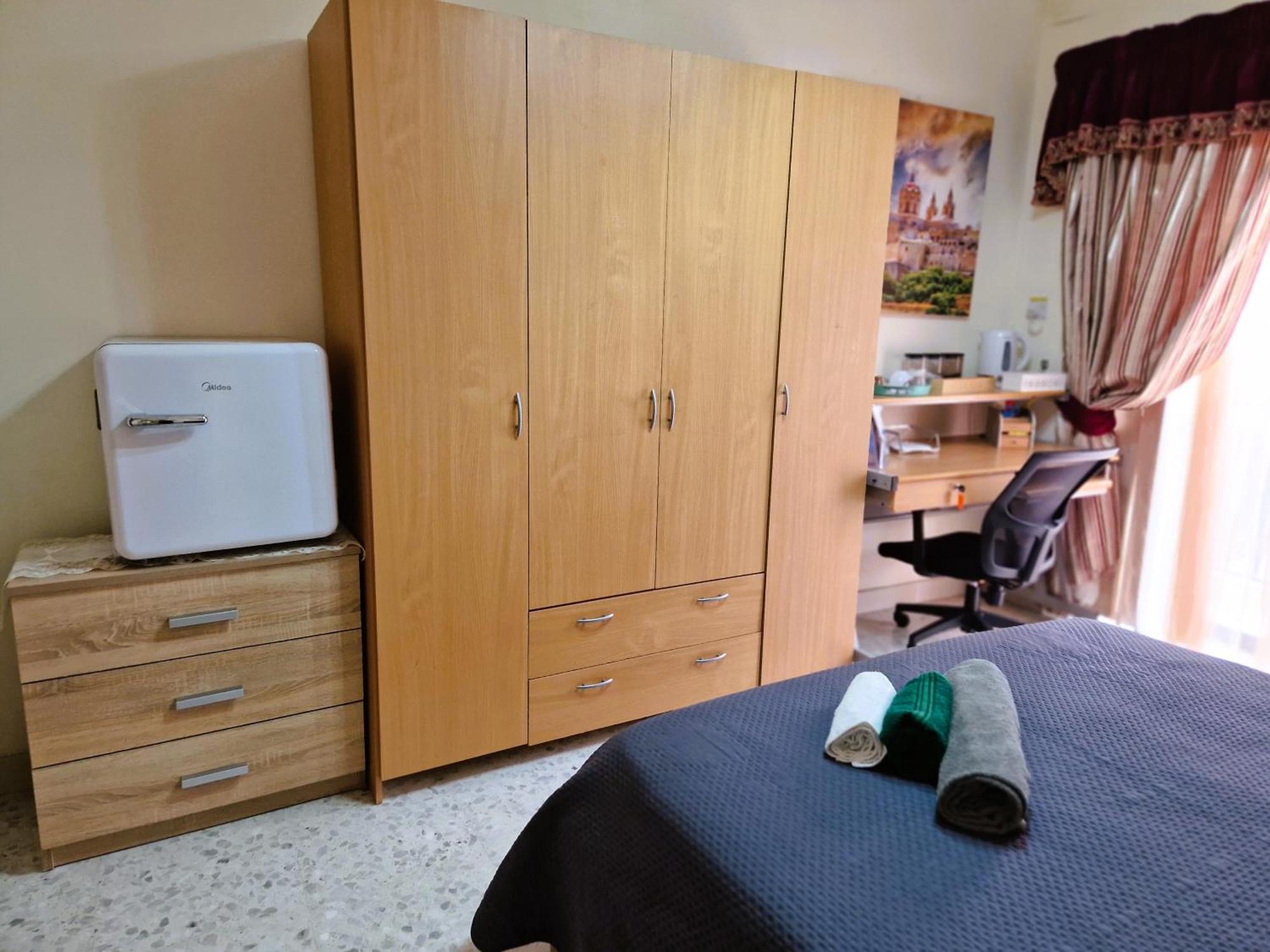 Saracini'S Homestay Attard Esterno foto